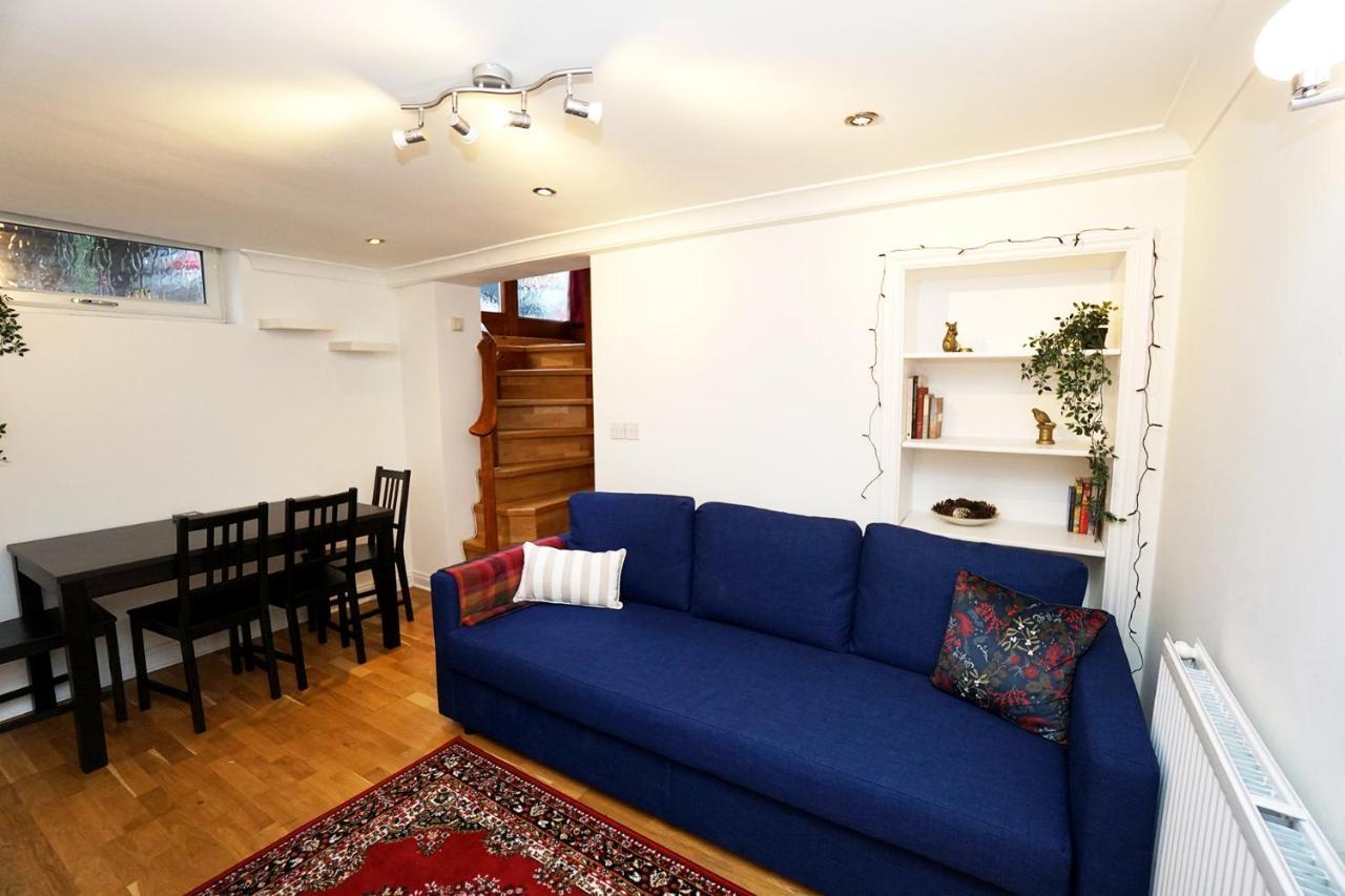 Cozy Retreat By Aresti Hotels London Eksteriør billede